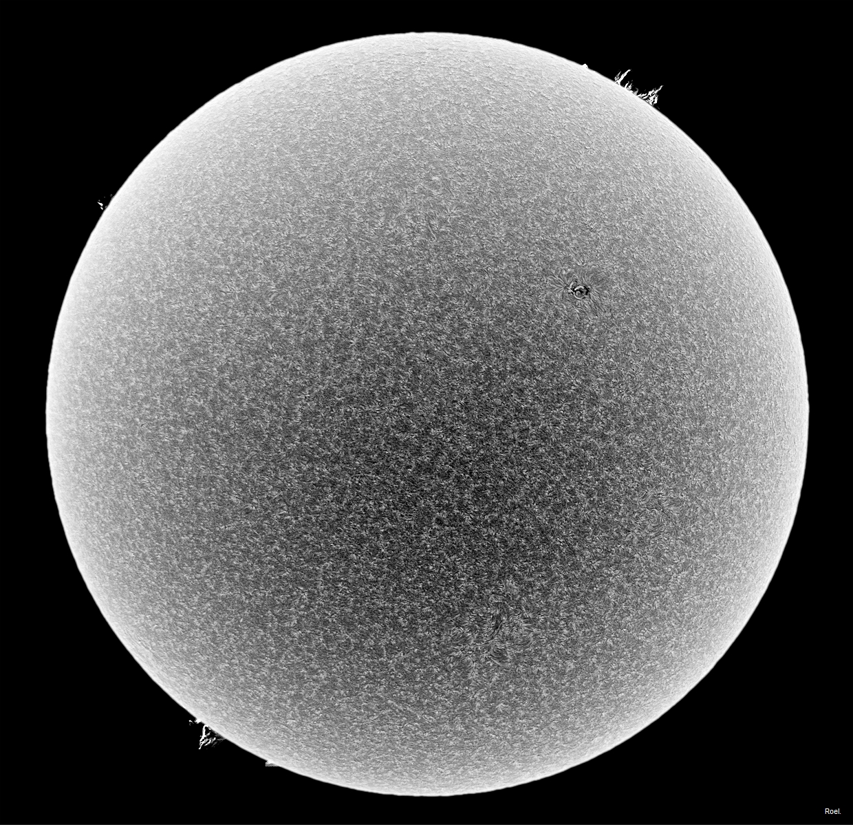 Sol del 18 de agosto del 2020-Solarmax 90-DS-BF30-2neg-pos.jpg