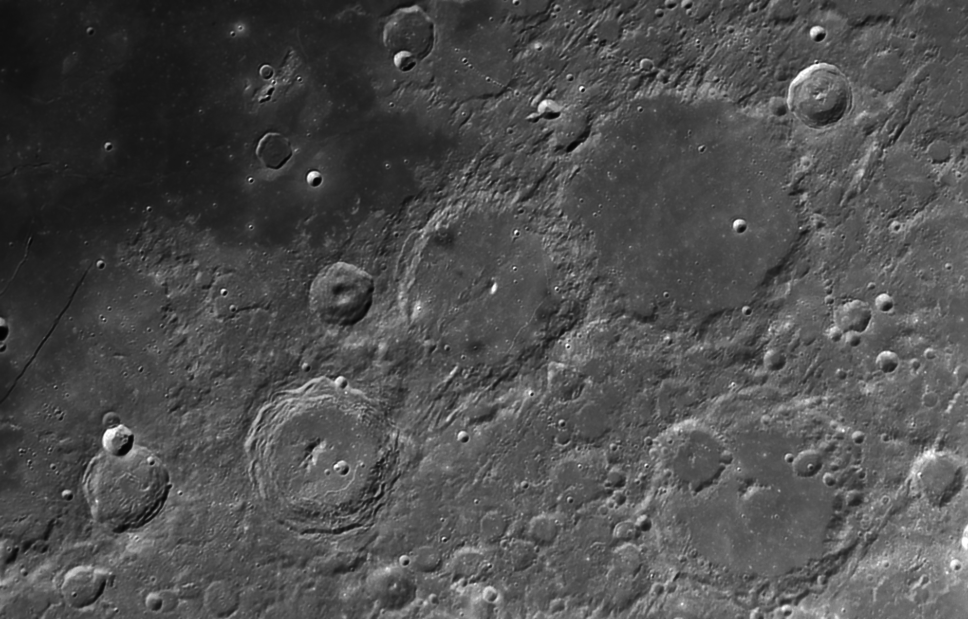 2024-02-19-1947_1-U-L-Moon.jpg