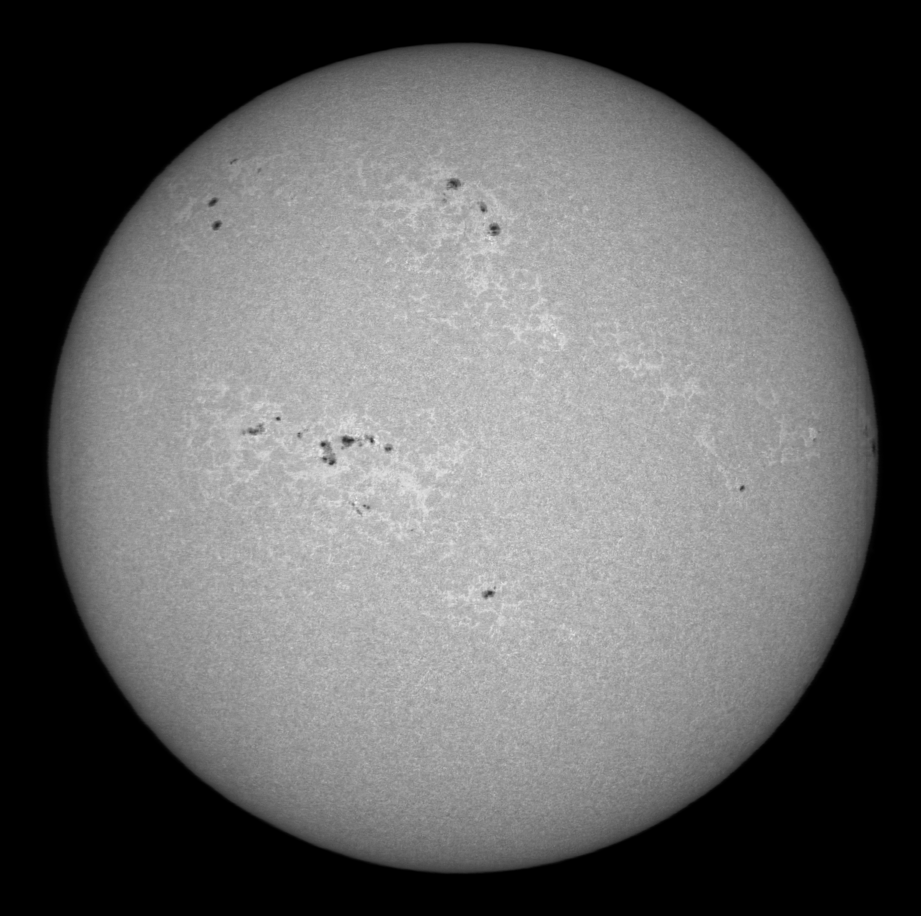 Sun 4/18/24 new SHG magnesium I (b2) single scan