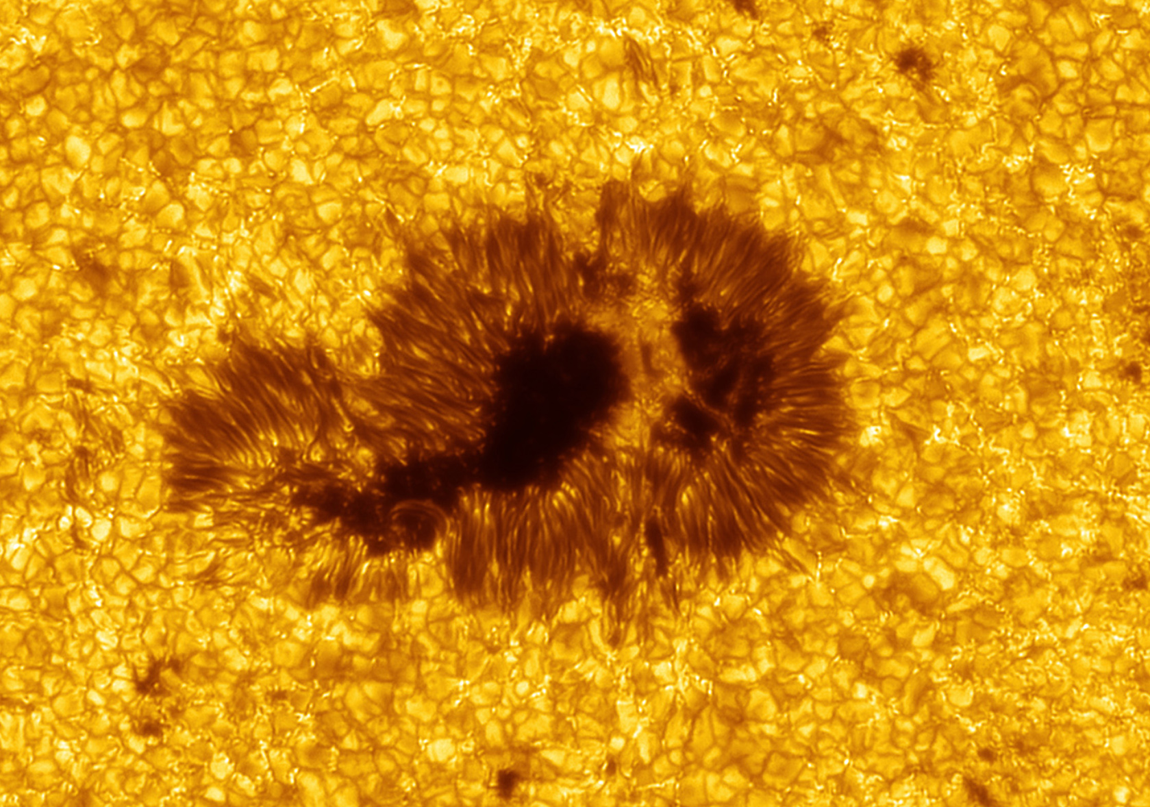 Solar_103755_pipp_lapl4_ap6481_Resample20_A_cr2.jpg